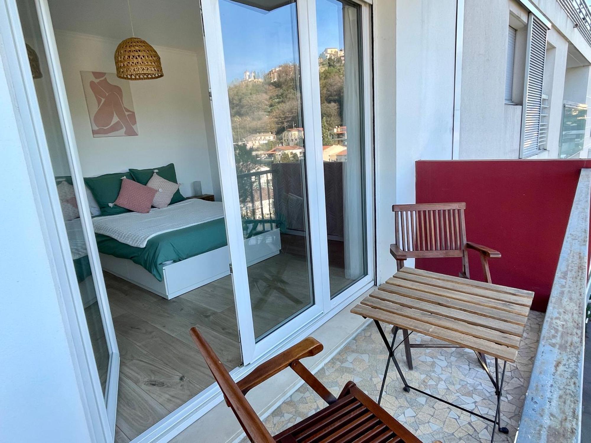 קאן סור מר Bright Appartment With View מראה חיצוני תמונה